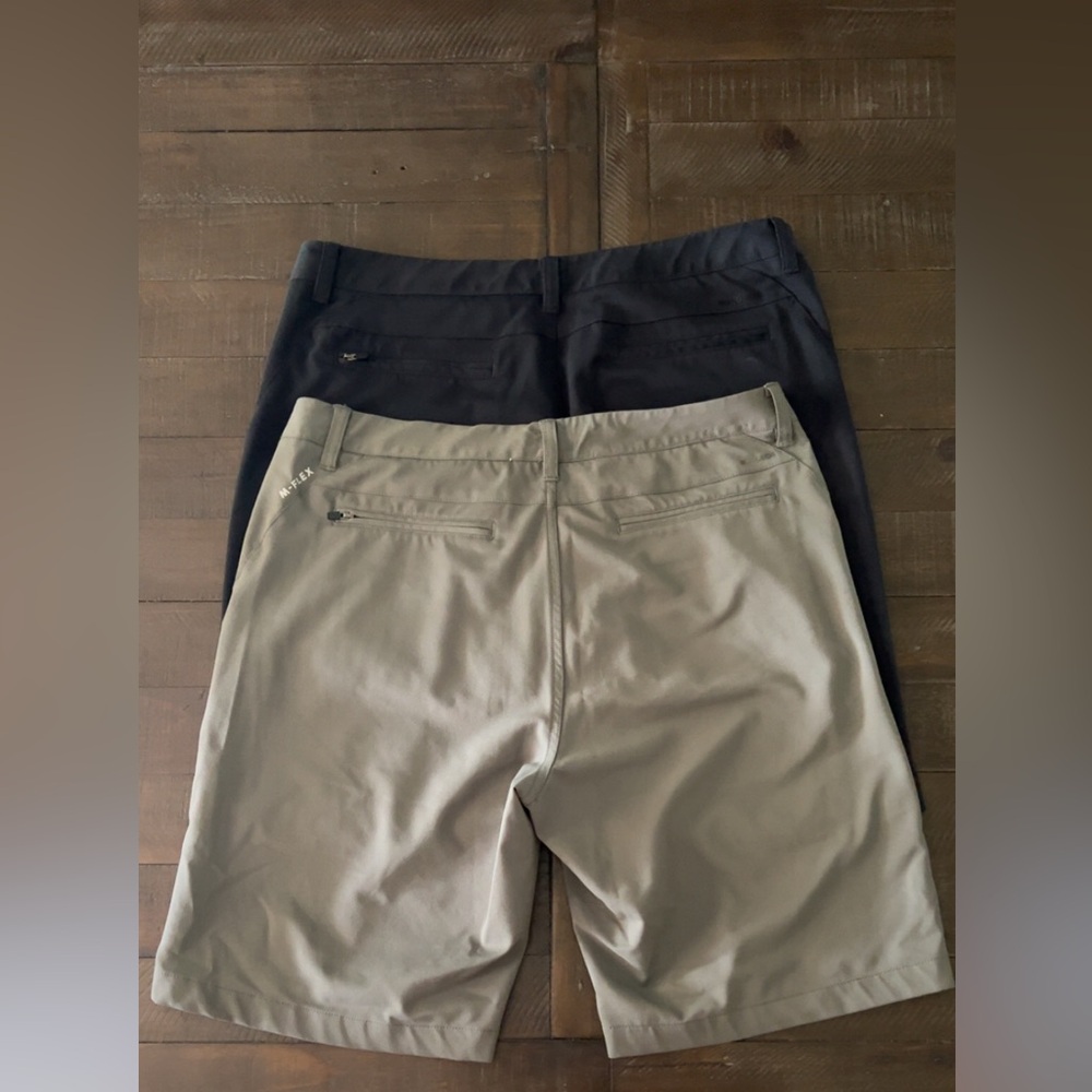 Set of men’s Bonobos Khaki Green and Black Golf Shorts. 35 - Picture 9 of 9